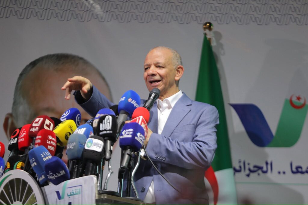 Législatives 2026 en Algérie : Bengrina dénonce des « votes de personnes décédées » et exige une enquête Fraude aux Législatives 2026 en Algérie ? Abdelkader Bengrina (El-Bina) dénonce le vote de personnes décédées à Brika et saisit la Cour constitutionnelle.