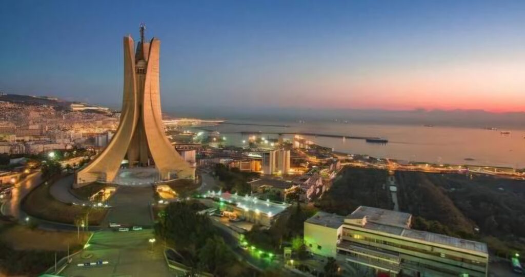 Alger brille dans le Smart City Index 2026 ! Découvrez pourquoi la capitale algérienne doit désormais miser sur la gouvernance pour intégrer le top mondial.