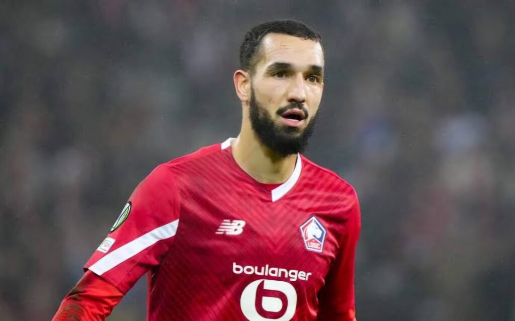 C'est officiel : Nabil Bentaleb reste au LOSC ! Libre de tout contrat, l'international algérien prolonge à Lille
