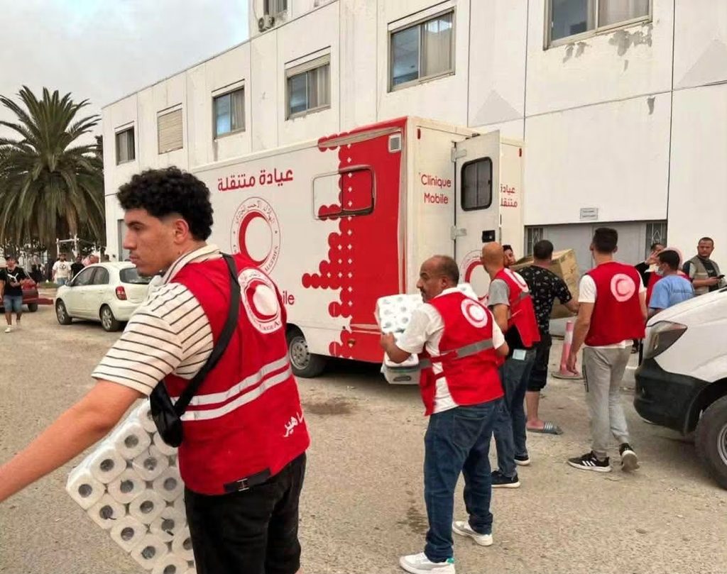 Incendies en Algérie : la solidarité nationale au secours des sinistrés, de Jijel à la Kabylie 10 1000167375