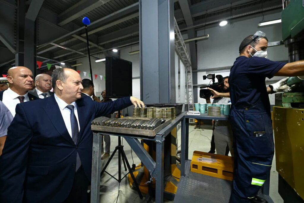 Découvrez la nouvelle usine de pièces détachées inaugurée à Réghaïa : une capacité de 20 millions de plaquettes de frein pour booster l'industrie automobile algérienne.