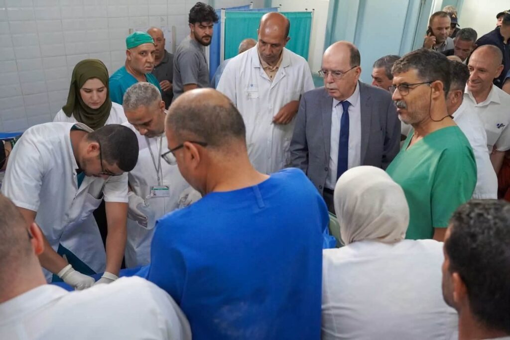 Grave accident de bus sur la RN 79 à Ibn Ziad (Constantine) : 6 morts et 24 blessés. Découvrez les mesures d'urgence et la prise en charge médicale au CHU Ibn Badis.