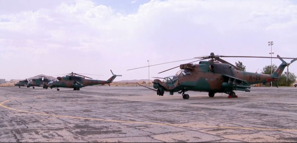 Coopération militaire : L’Algérie fait don de quatre hélicoptères et d’équipements de défense à l’armée du Niger L'Algérie remet un important don militaire au Niger, incluant 4 hélicoptères (Mi-24V et Mi-171), des munitions et du matériel logistique.