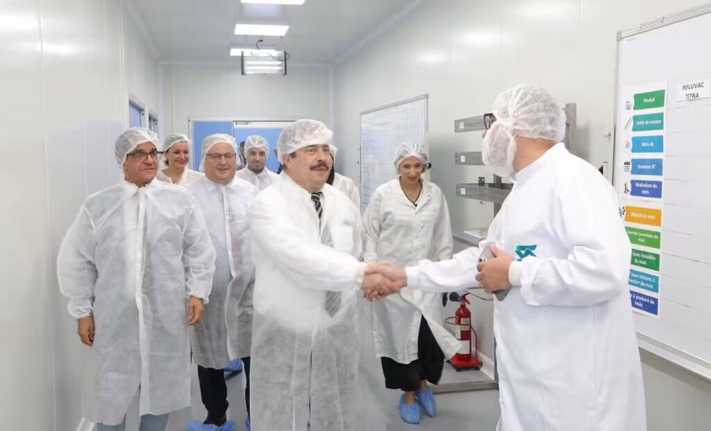 Le PDG de Saidal, Younes Bouarara, met la pression à Constantine pour accélérer la livraison des projets stratégiques : insuline, biosimilaires et GLP-1.