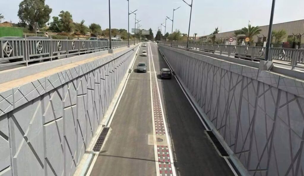 La wilaya d'Alger met en service une nouvelle trémie sur la RN 41 à Chéraga pour fluidifier le trafic vers Béni Messous, Bouchaoui et Aïn Benian.