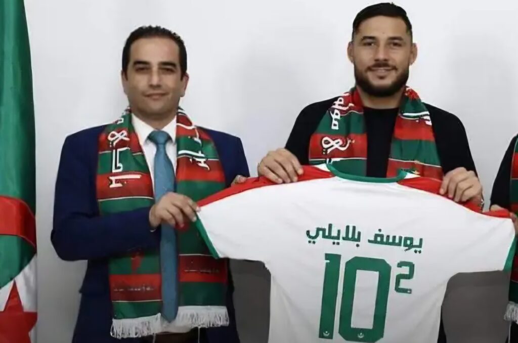 Affaire Youcef Belaïli : bras de fer tendu entre le MC Alger et l’Espérance de Tunis Guerre ouverte entre Youcef Belaïli et le MC Alger : accusations contre Hadj Redjem, rôle de l'Espérance de Tunis et sanction FIFA.