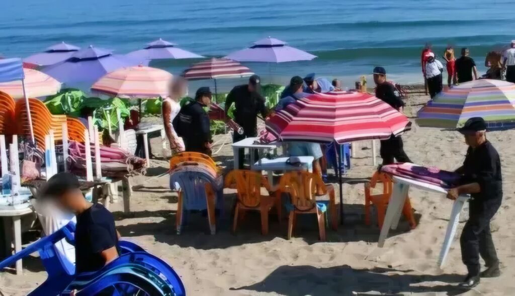 Tizi-Ouzou : coup dur pour la mafia des plages à Tigzirt. Saisie de matériel et arrestations pour protéger les estivants et la gratuité des plages.
