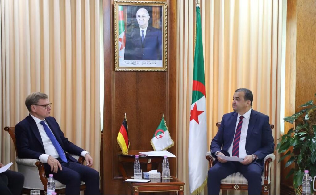 L'Algérie et l'Allemagne renforcent leur partenariat stratégique dans l'énergie : hydrogène vert, SoutH2 Corridor, gaz naturel et investissements industriels.