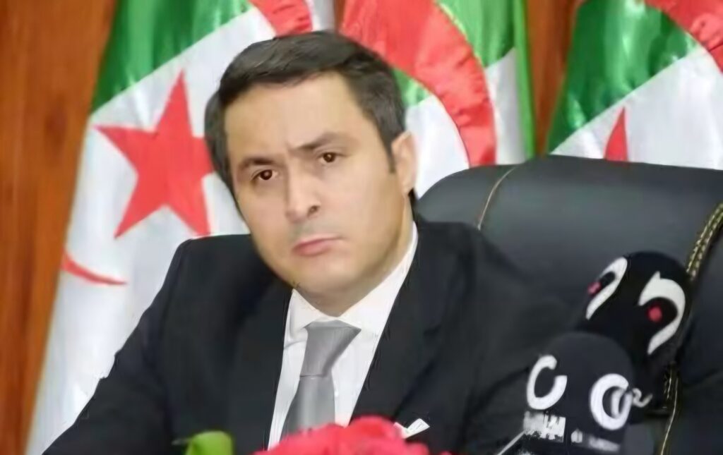 Agriculture : la feuille de route sous haute tension de Sid Ali Khaldi Sid Ali Khaldi fait face à des enjeux majeurs : autosuffisance en céréales, régulation des filières animales, projets Baladna et BF, et transition écologique.
