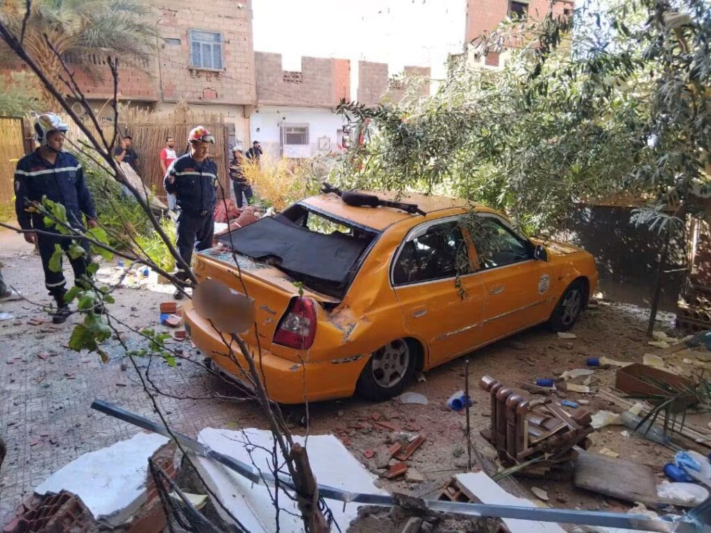 Béchar : deux blessés dans une violente explosion de gaz suivie d’un incendie FB IMG 1788685312783