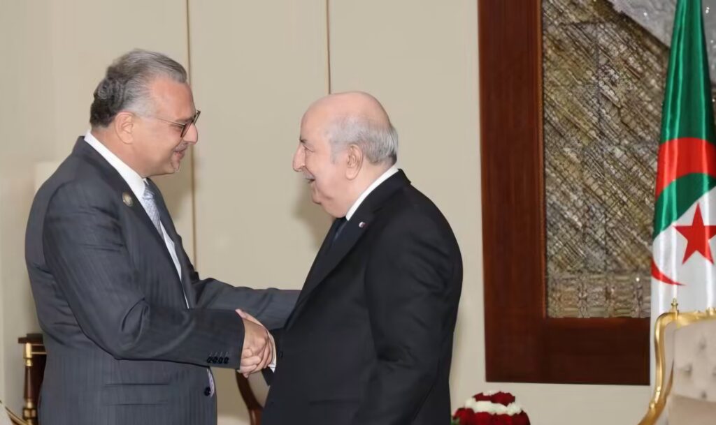 Massad Boulos en Algérie : Une visite et opportunités stratégiques Visite clé de Massad Boulos à Alger : entretiens avec le président Tebboune, renforcement sécuritaire et futur partenariat énergétique avec la Sonatrach.