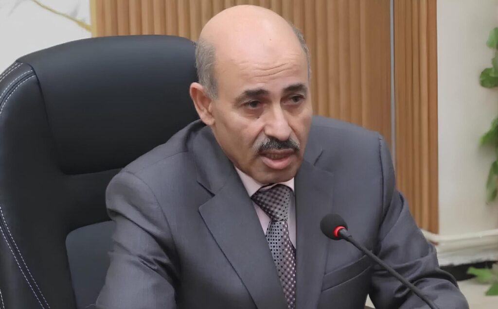 Algérie : Les 8 grands défis qui attendent Farid Kourtel au ministère de l’Industrie Découvrez les 8 défis majeurs du ministre Farid Kourtel pour relancer l'industrie en Algérie : objectif 15% du PIB, usine Hyundai et sous-traitance local.